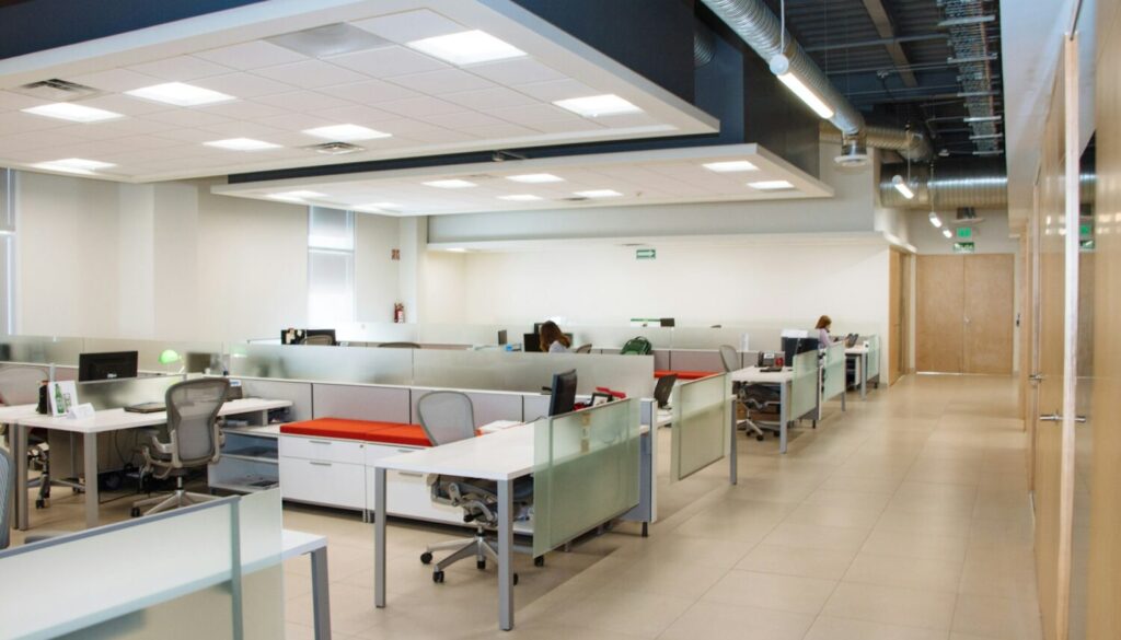 Empowering Productivity: kuddleandco’s Fully-Equipped Workspaces